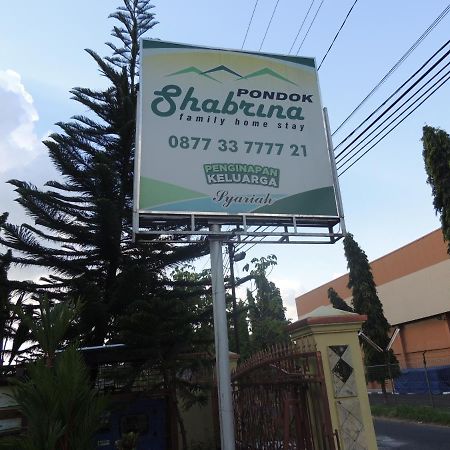 Shabrina Homestay Syariah Kalasan Экстерьер фото