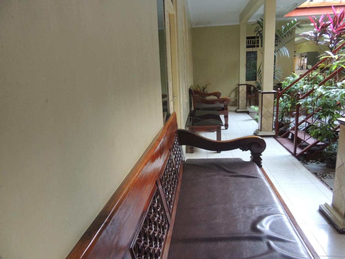 Shabrina Homestay Syariah Kalasan Экстерьер фото